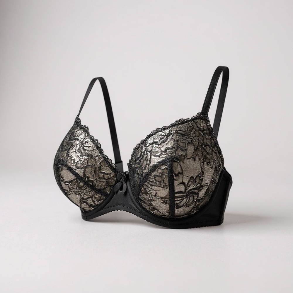 FELINA Size 34C Gorgeous Black Lace Bra Mesh Ruched Straps R$45